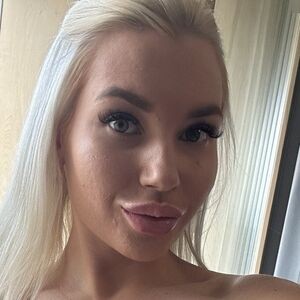 ArinkaLovesYou / arinkasweet