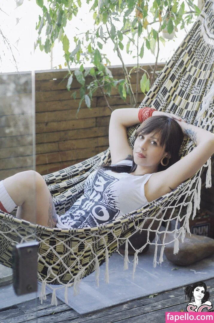 Thy Suicide Onlyfans Photo Gallery 