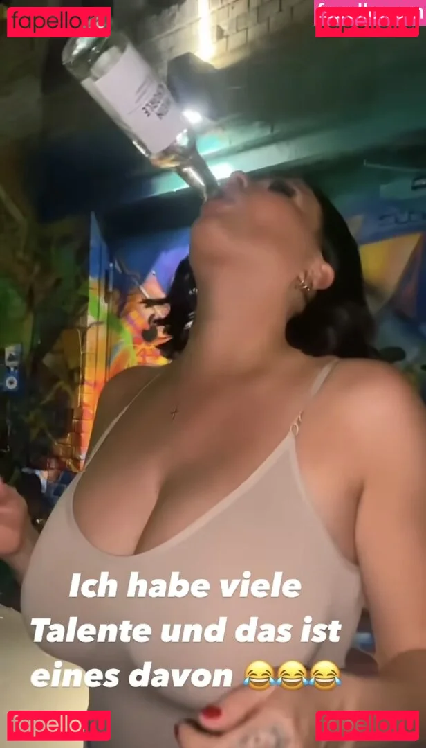 Laura Wölki Onlyfans Photo Gallery 