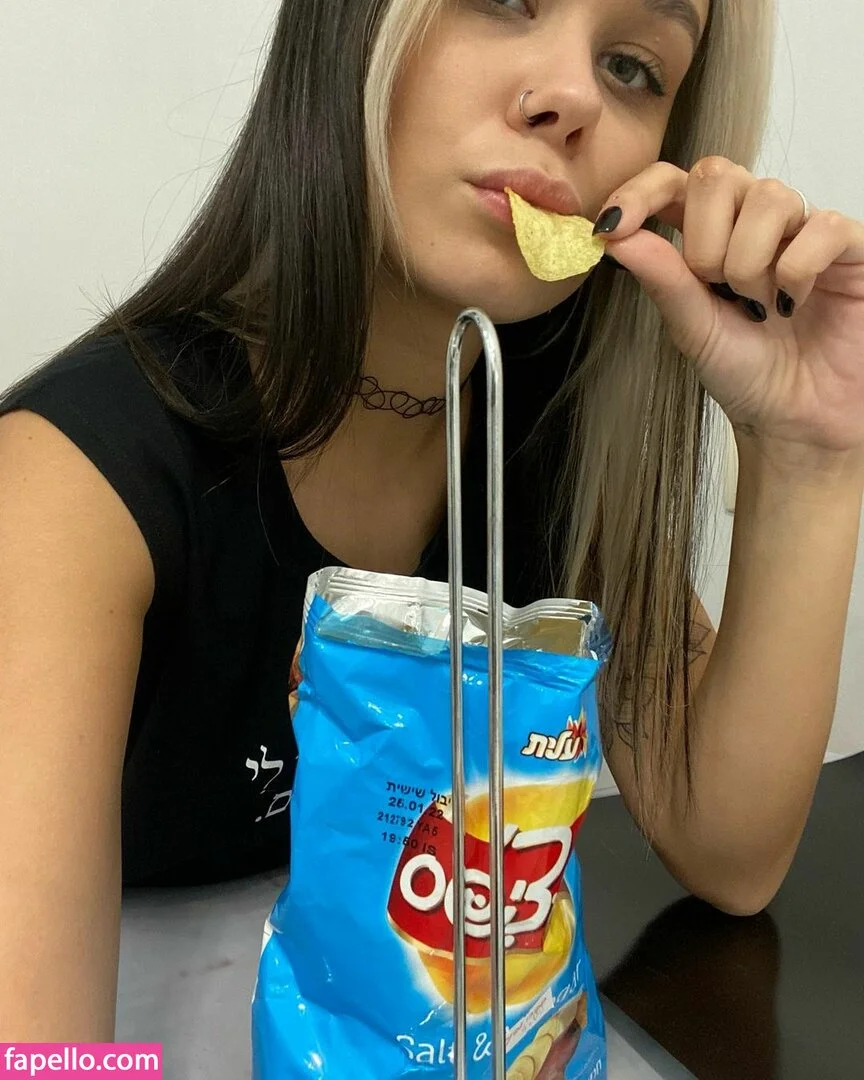 Yunaa_k Onlyfans Photo Gallery 