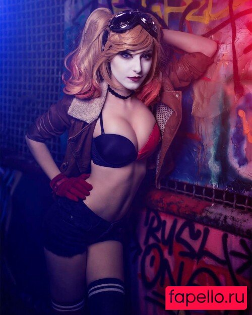 AnniTheDuck Onlyfans Photo Gallery 