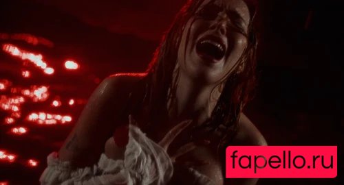 AnniTheDuck Onlyfans Photo Gallery 