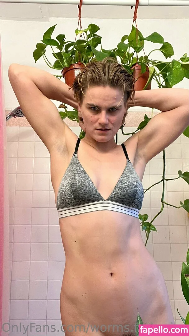 worms.forbrains Onlyfans Photo Gallery 