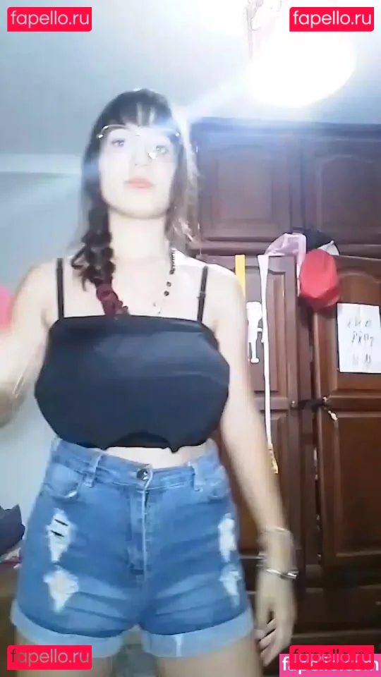 Camí Howden Onlyfans Photo Gallery 