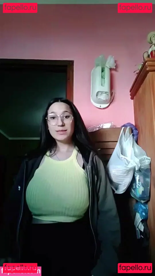 Camí Howden Onlyfans Photo Gallery 