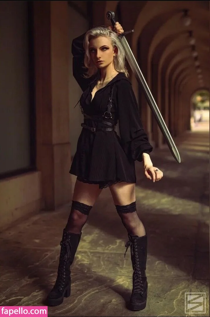 Dragon.Cosplays Onlyfans Photo Gallery 