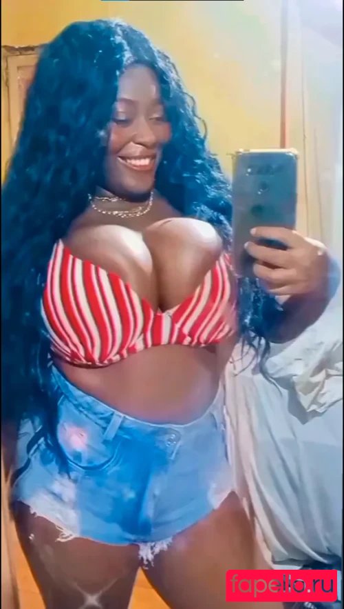 Thais Garcia Onlyfans Photo Gallery 