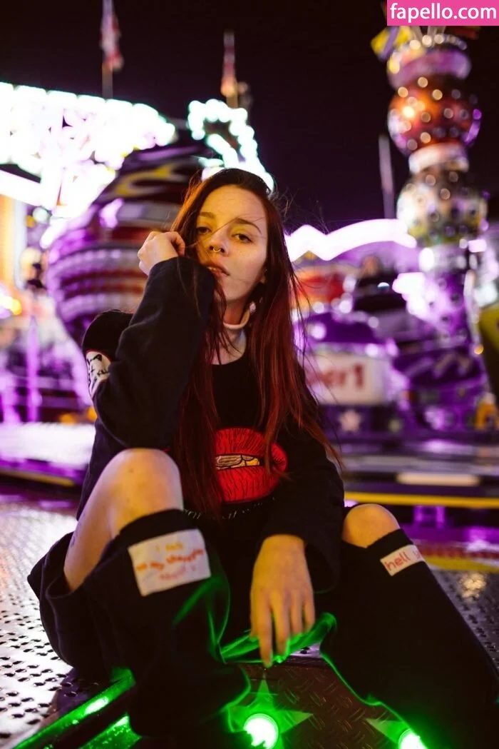 Julia Crds Onlyfans Photo Gallery 