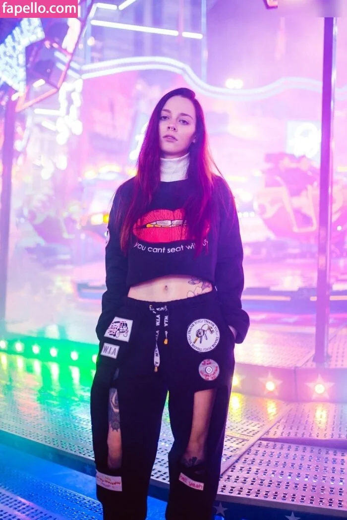 Julia Crds Onlyfans Photo Gallery 