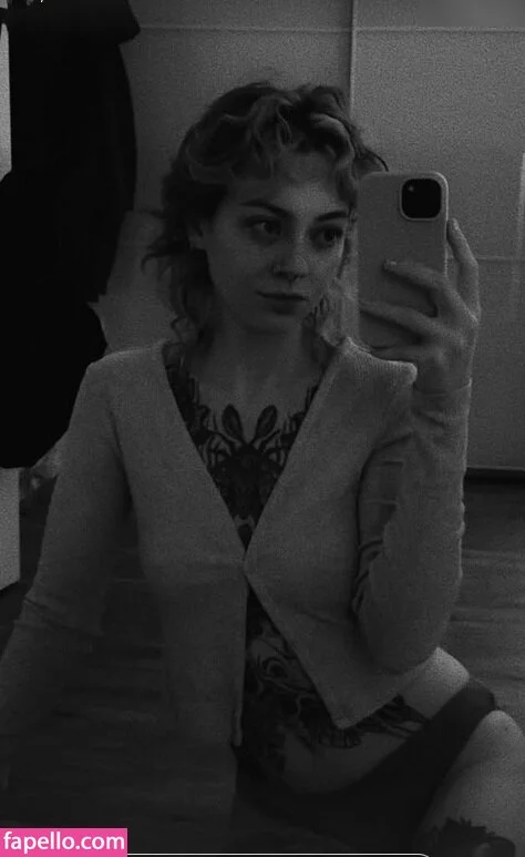 Julia Crds Onlyfans Photo Gallery 