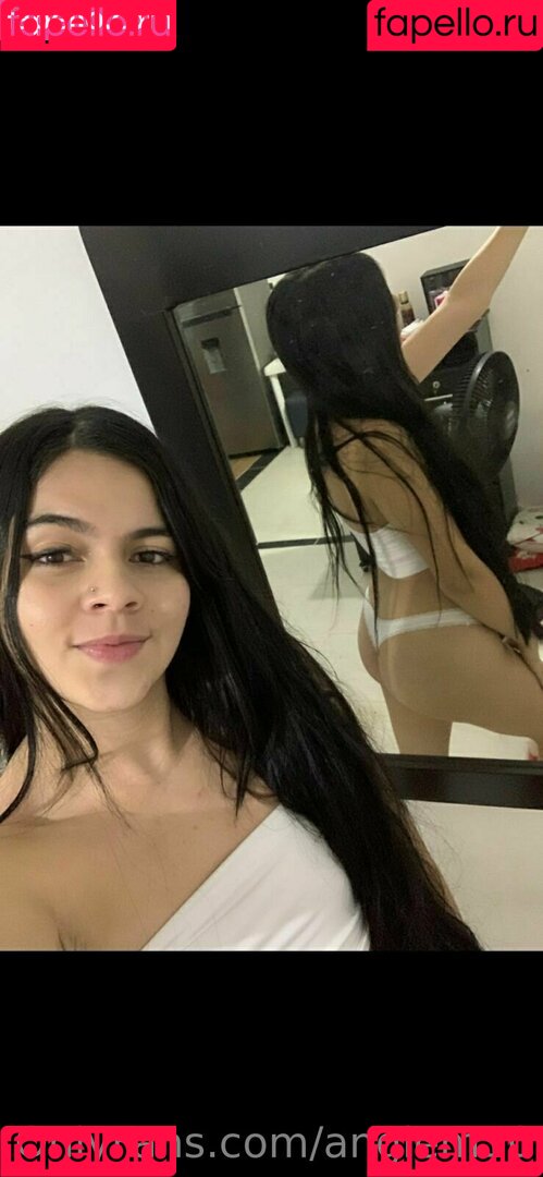 angiem10 Onlyfans Photo Gallery 