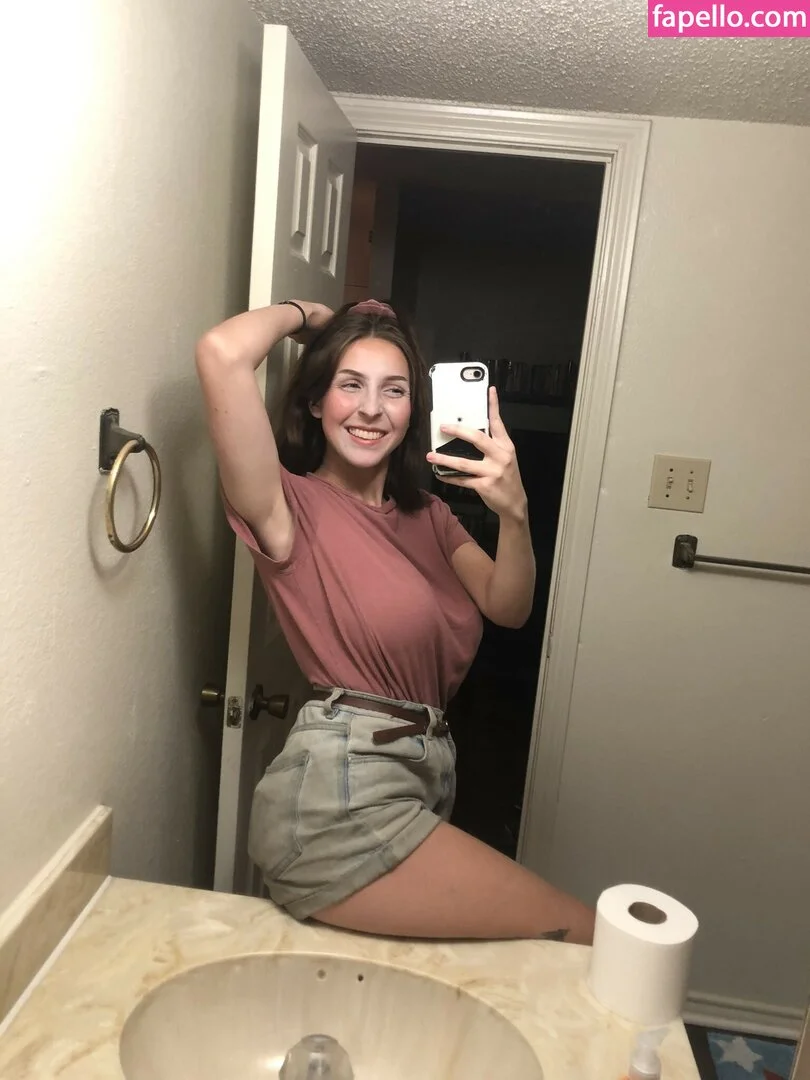 Mikomin Onlyfans Photo Gallery 