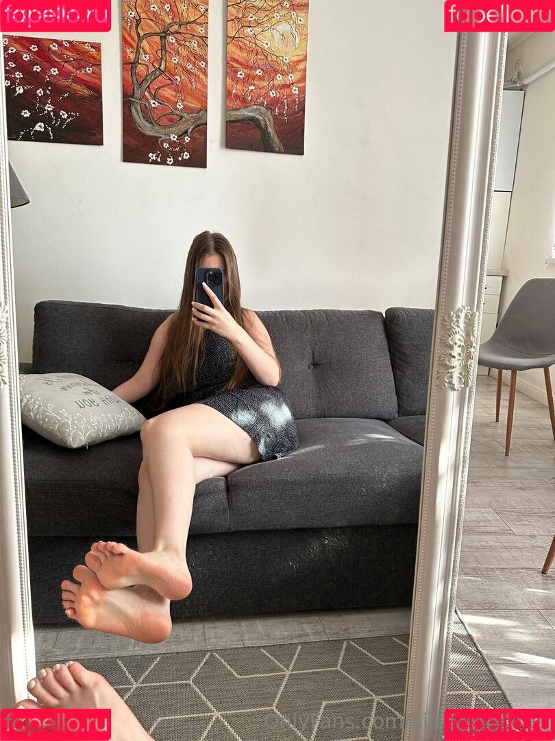 kim.deity.free Onlyfans Photo Gallery 