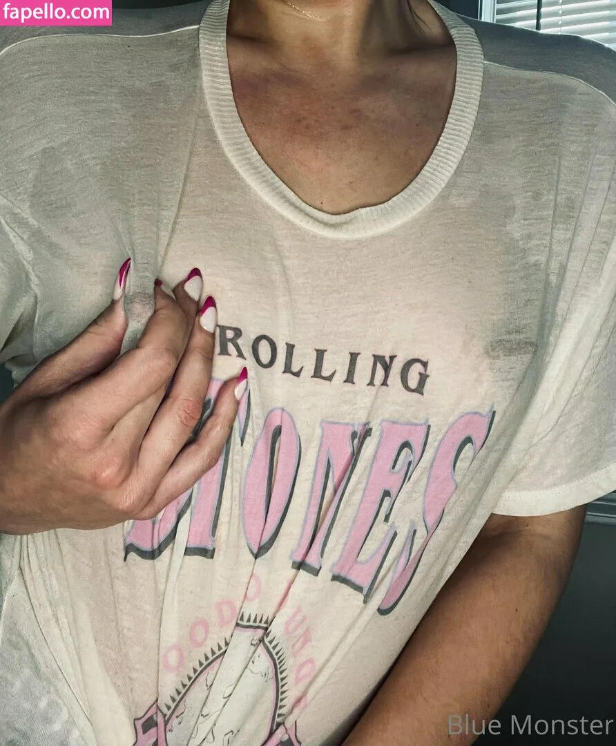 bella.monstera Onlyfans Photo Gallery 