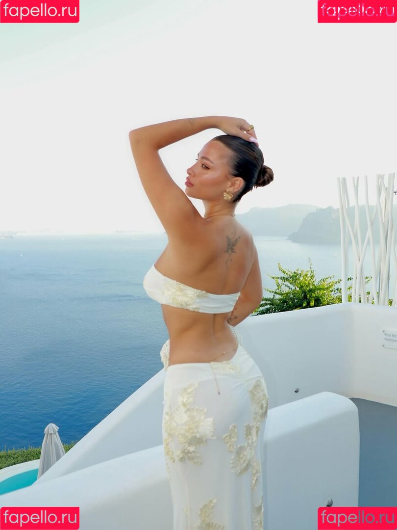 Shay Baradut Onlyfans Photo Gallery 