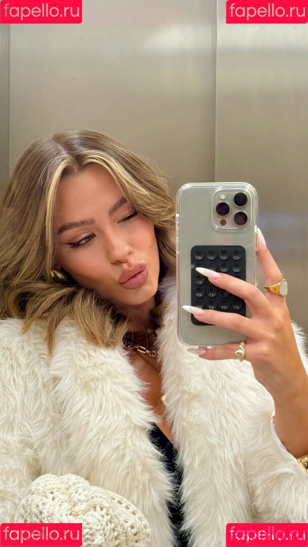 Shay Baradut Onlyfans Photo Gallery 