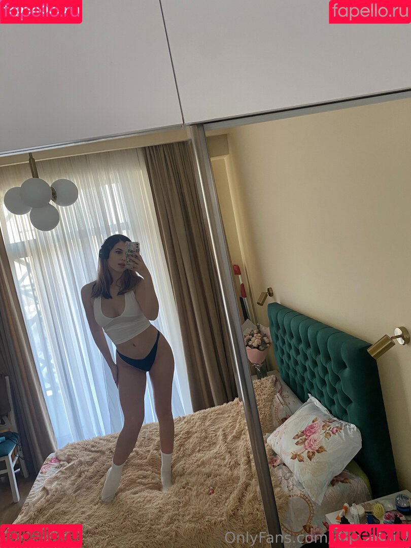 busstywitch Onlyfans Photo Gallery 