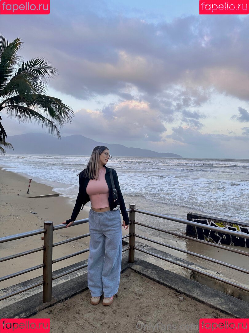 busstywitch Onlyfans Photo Gallery 