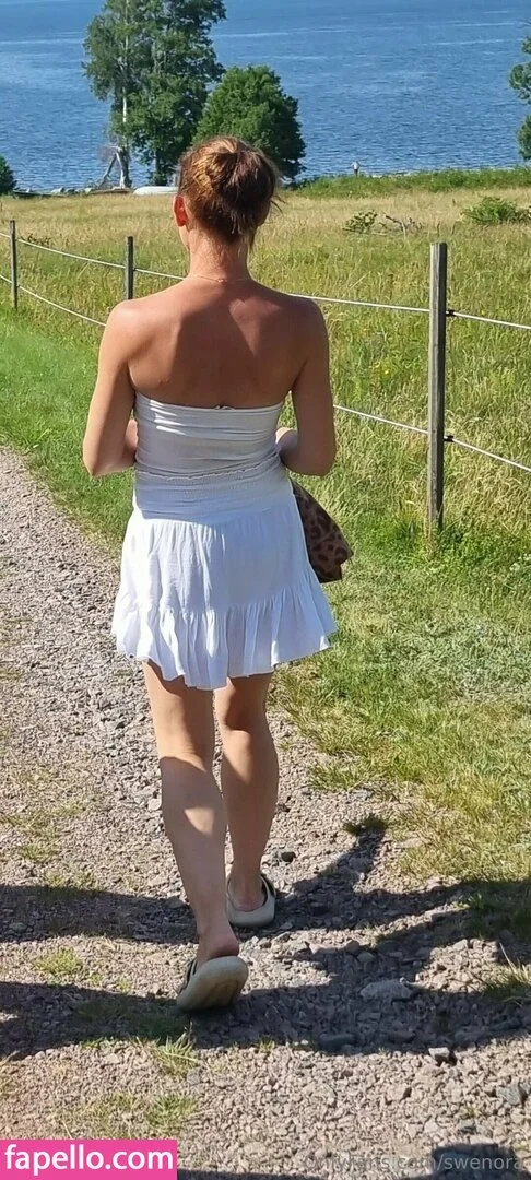 swenora Onlyfans Photo Gallery 