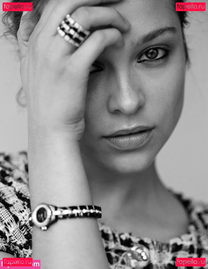 Sophie C Onlyfans Photo Gallery 