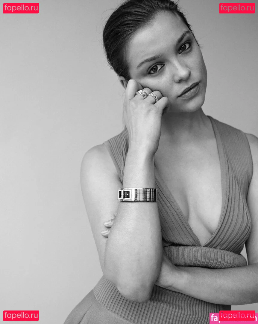 Sophie C Onlyfans Photo Gallery 