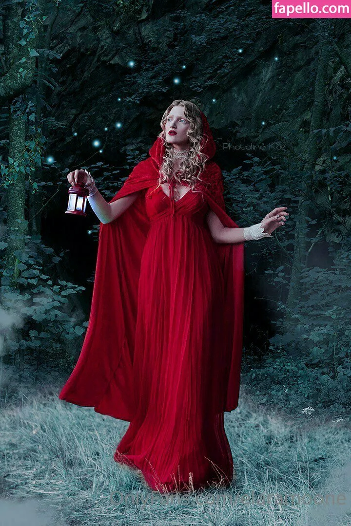 elaramoone Onlyfans Photo Gallery 