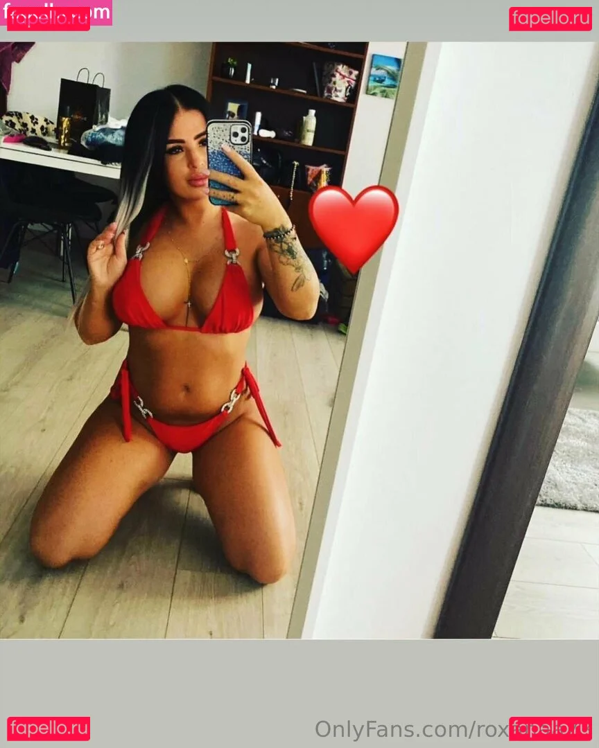 roxanaa23 Onlyfans Photo Gallery 