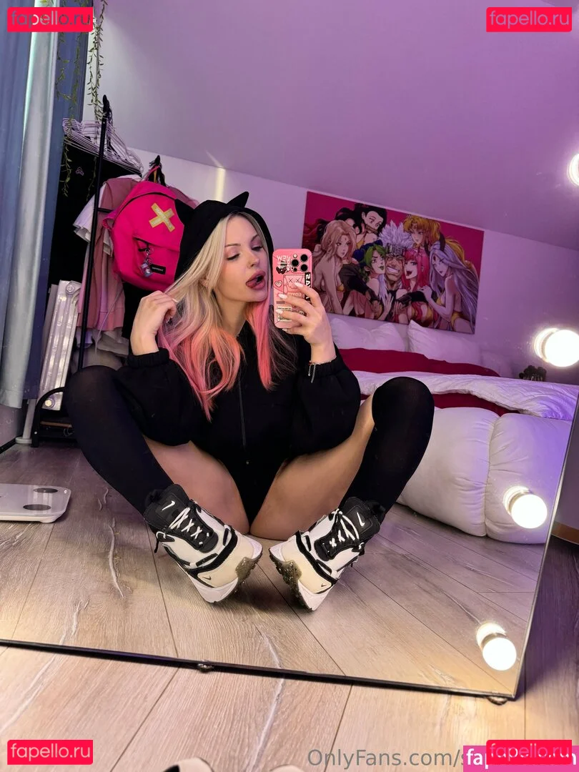 sonya_vibe Onlyfans Photo Gallery 