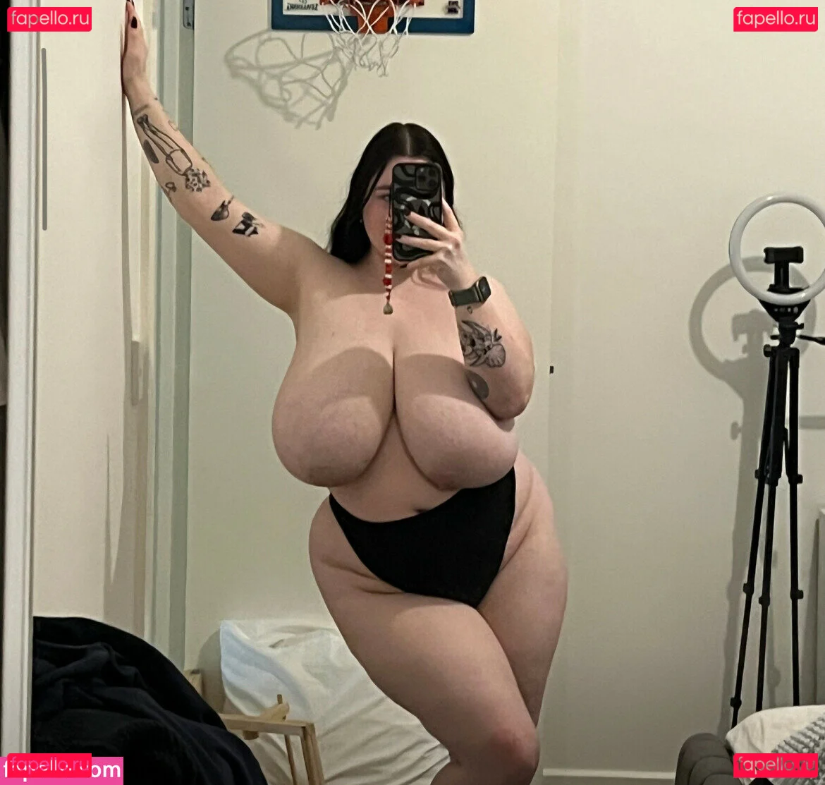 arifaith Onlyfans Photo Gallery 