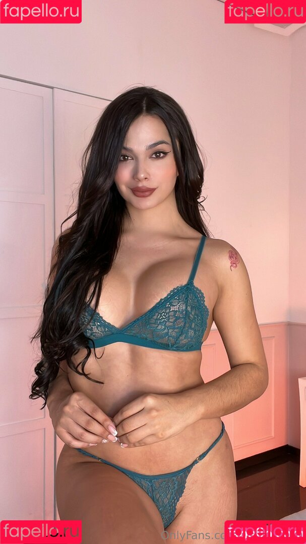 irinavolfree Onlyfans Photo Gallery 