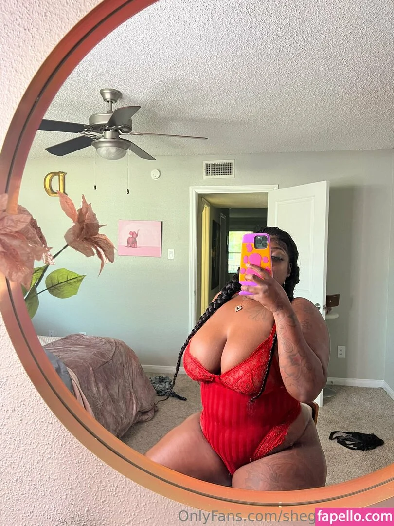 shegobblesdick Onlyfans Photo Gallery 