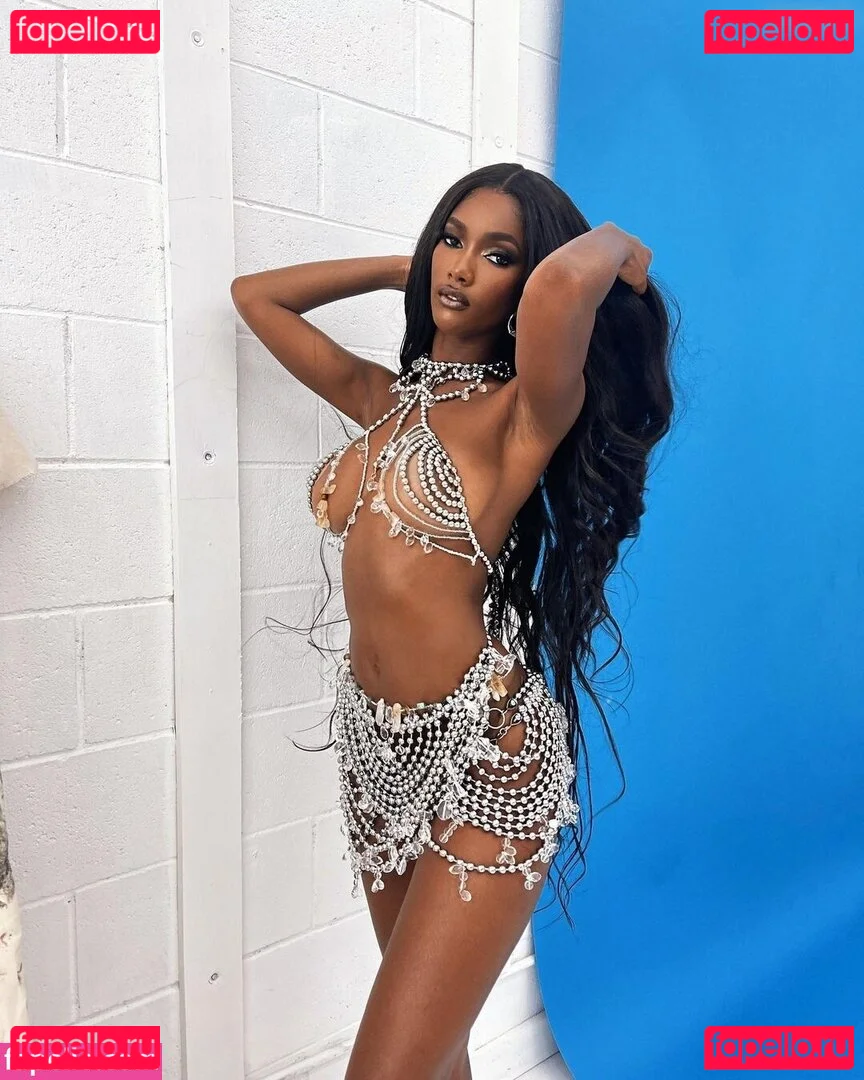 Mariama Diallo Onlyfans Photo Gallery 