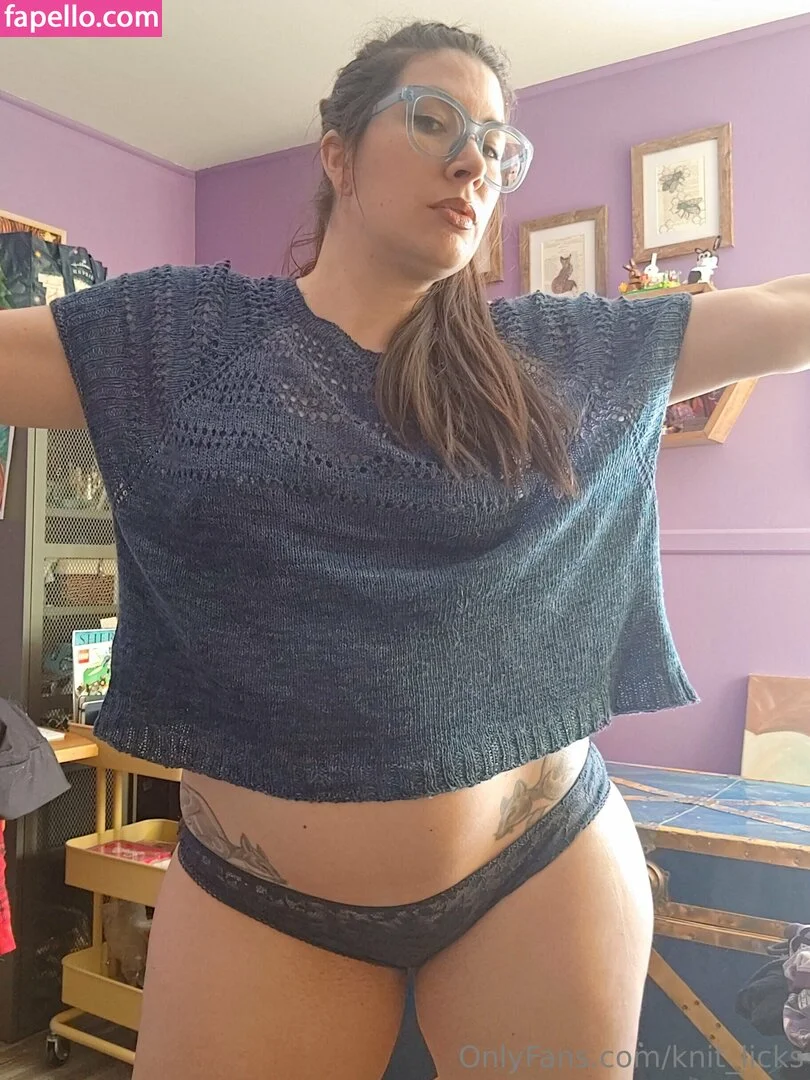 knit_licks Onlyfans Photo Gallery 