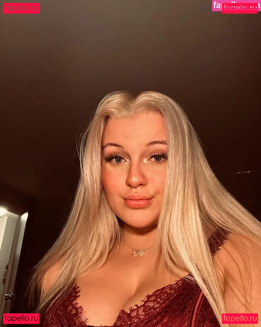 Hailey Higgins Onlyfans Photo Gallery 