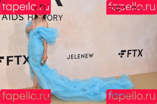 Milla Jovovich Onlyfans Photo Gallery 