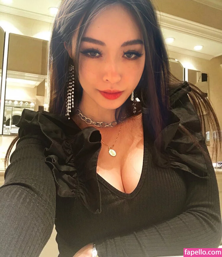 basedlilv Onlyfans Photo Gallery 