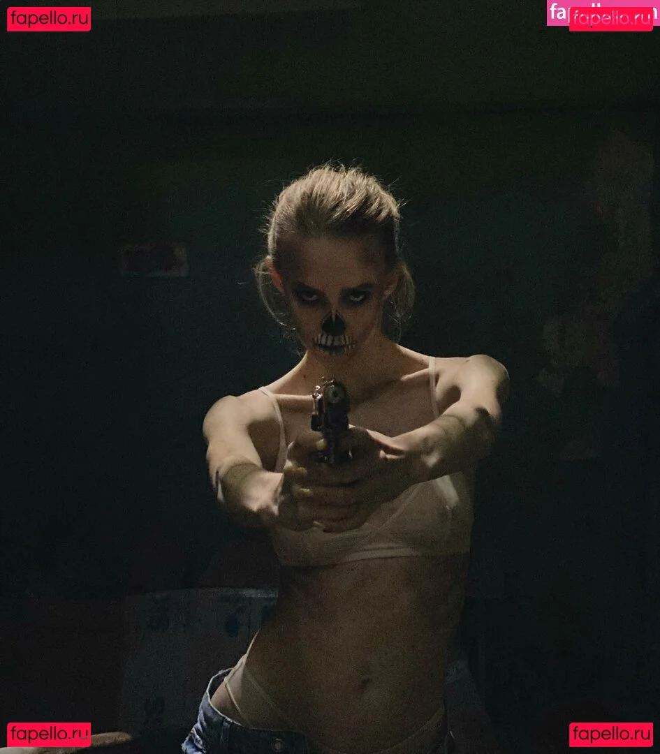 loolooloo_ Onlyfans Photo Gallery 