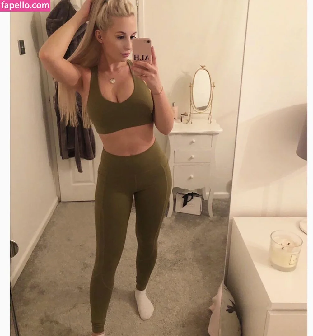 aadrianarose Onlyfans Photo Gallery 