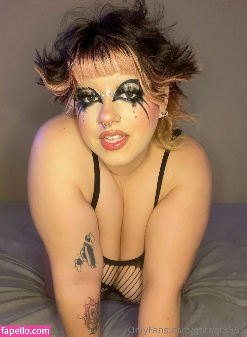 gothgf5555 Onlyfans Photo Gallery 