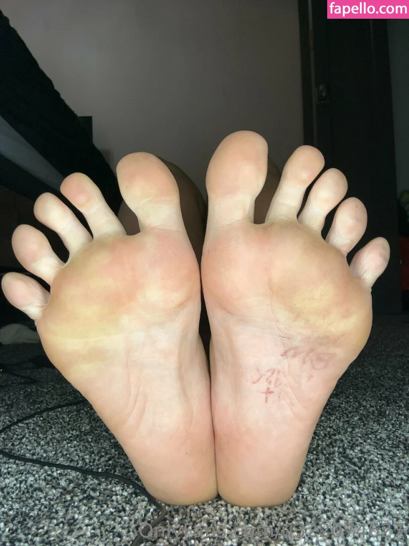 u322074627 Onlyfans Photo Gallery 