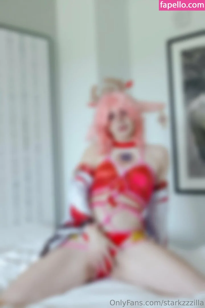 starkzzzilla Onlyfans Photo Gallery 