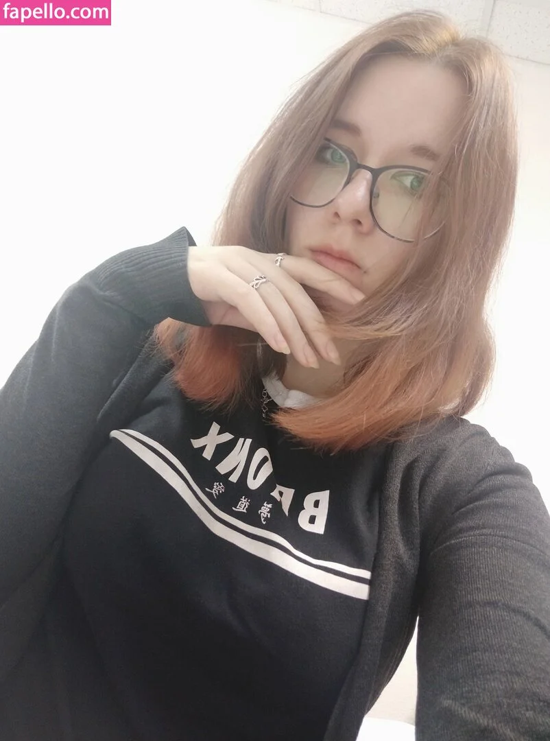 lapkieruni Onlyfans Photo Gallery 