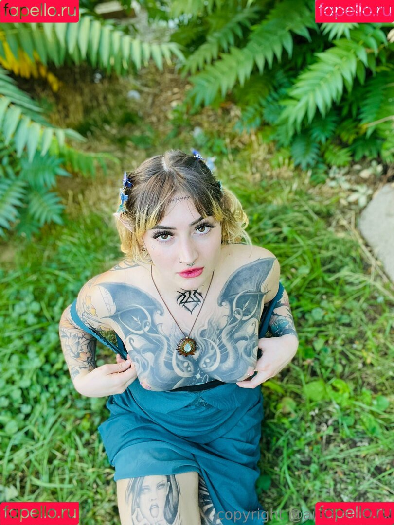 aurorawestx Onlyfans Photo Gallery 