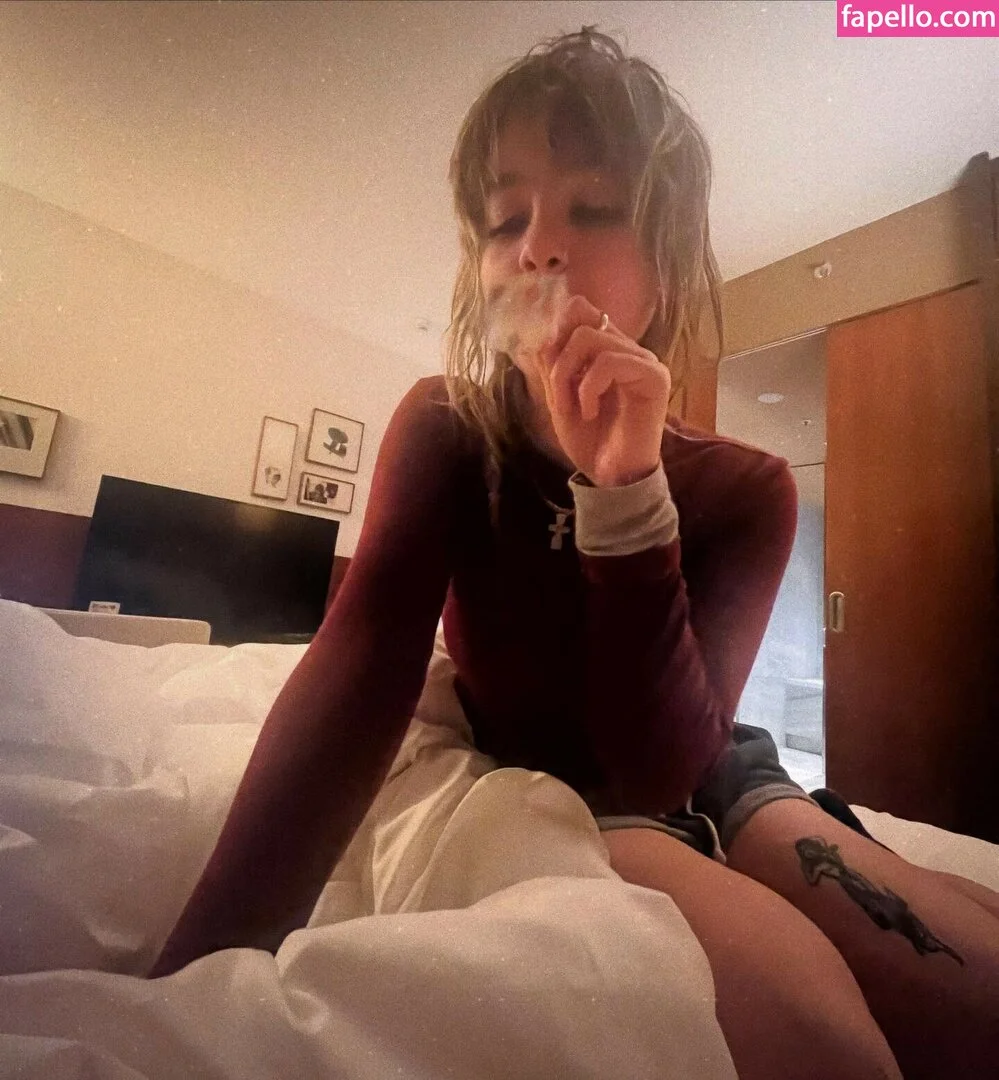 _femalien Onlyfans Photo Gallery 