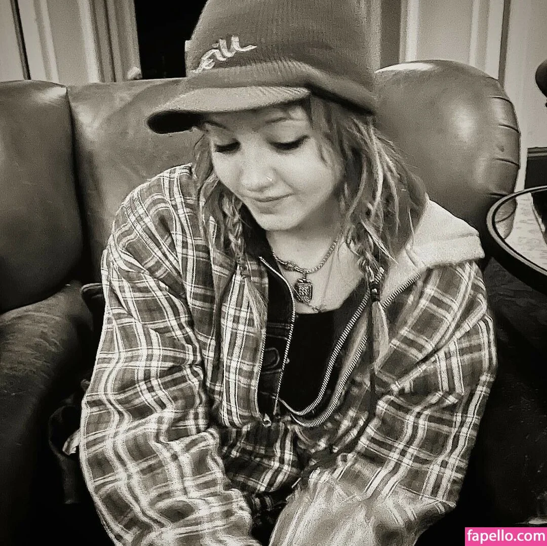 _femalien Onlyfans Photo Gallery 