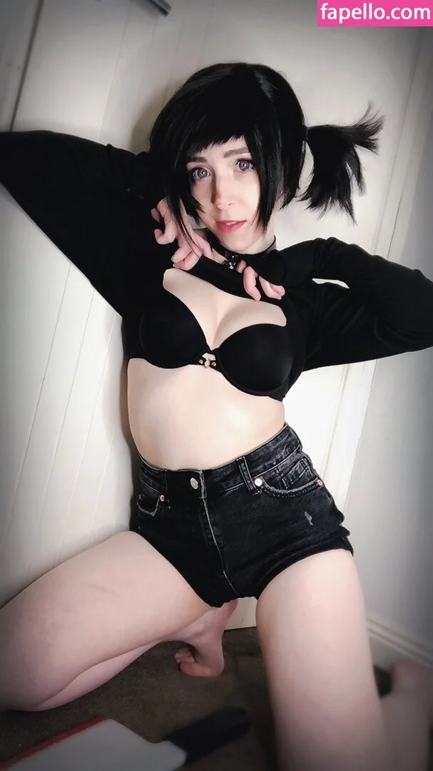 Knifearella Onlyfans Photo Gallery 