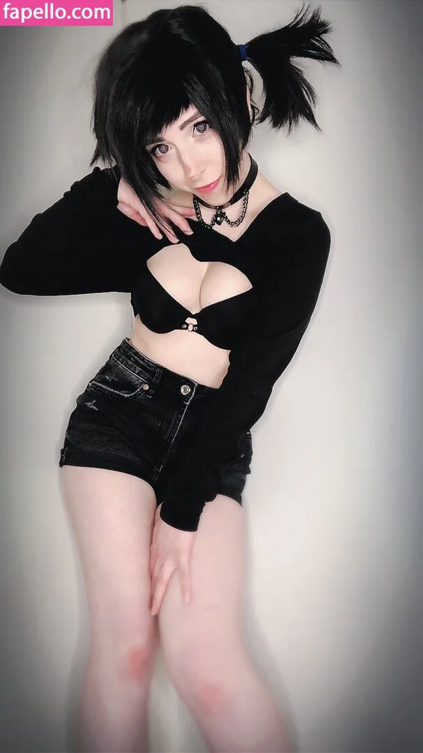 Knifearella Onlyfans Photo Gallery 