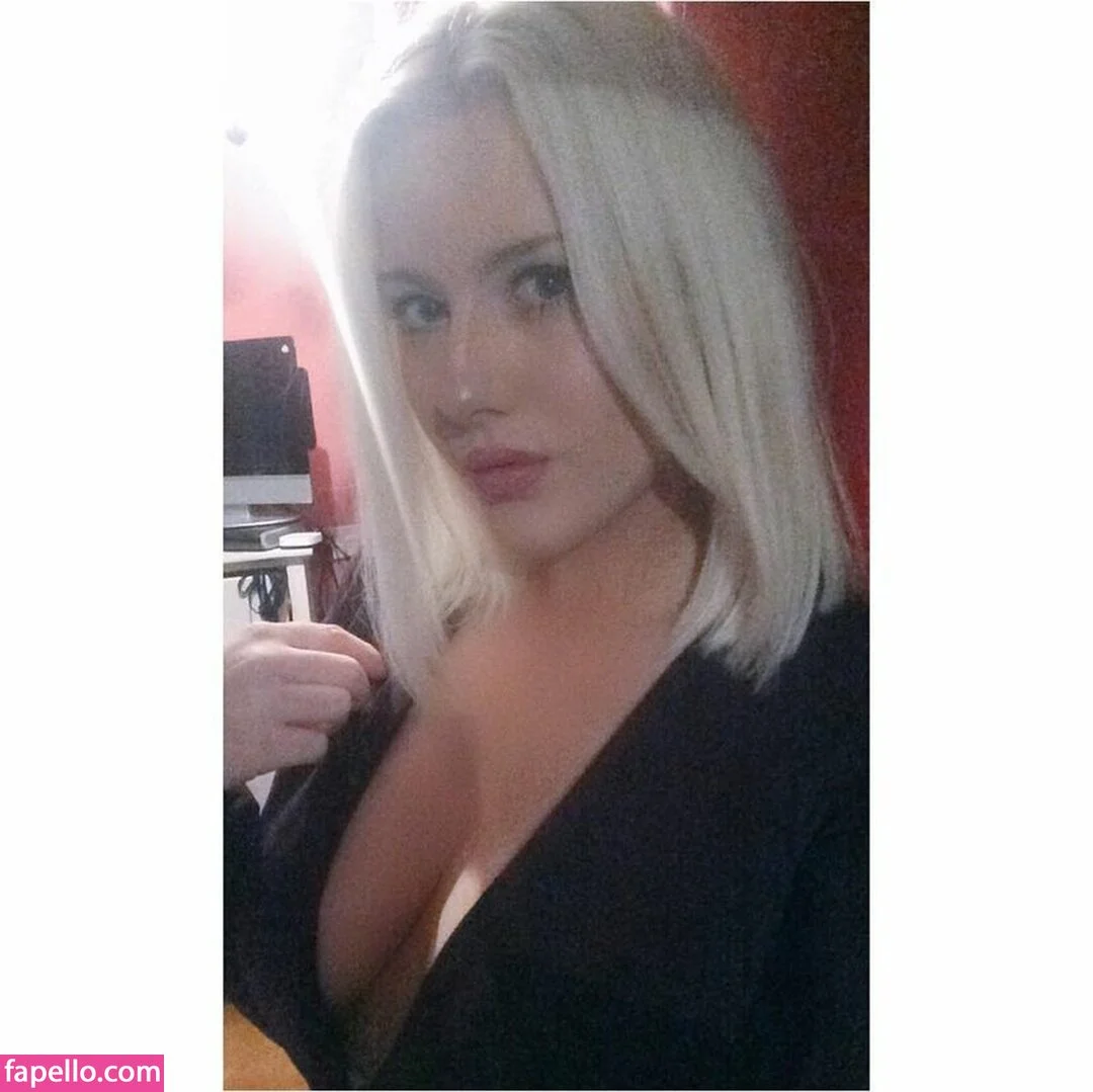 Bethany Koko Onlyfans Photo Gallery 