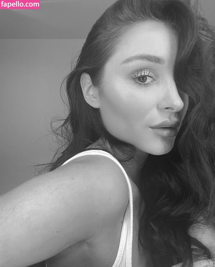 Coco Lodge Onlyfans Photo Gallery 