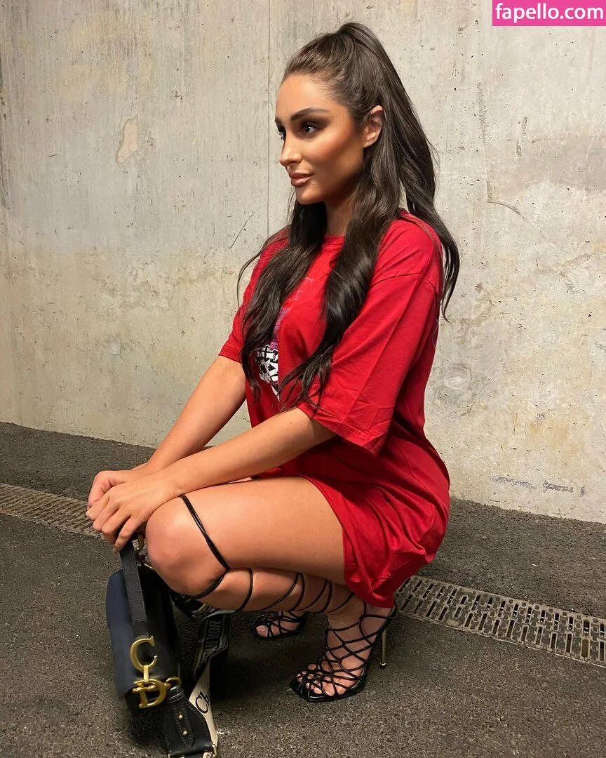 Coco Lodge Onlyfans Photo Gallery 